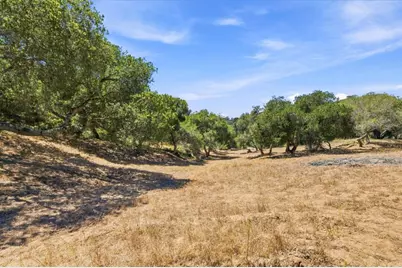 18820 Vierra Canyon Rd, Salinas, CA 93907 - Photo 29
