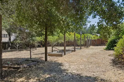 14810 Farwell Ave, Saratoga, CA 95070 - Photo 39