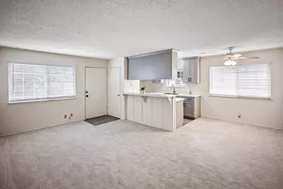 949 Gilchrist Dr 4, San Jose, CA 95133 - Photo 3