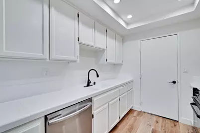 8550 Wren Ave 3A, Gilroy, CA 95020 - Photo 13