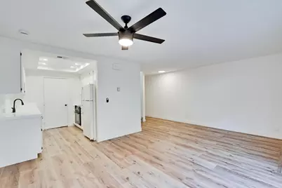 8550 Wren Ave 3A, Gilroy, CA 95020 - Photo 11