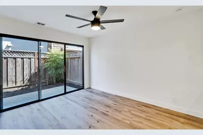 8550 Wren Ave 3A, Gilroy, CA 95020 - Photo 9