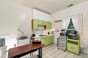 5457 Vicente Way, Oakland, CA 94609 - Photo 13