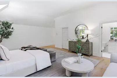 19 Farm Ln, Hillsborough, CA 94010 - Photo 109