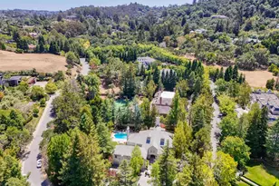 19 Farm Ln, Hillsborough, CA 94010 - Photo 5