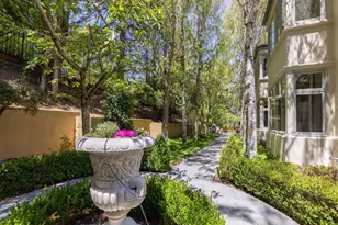 19 Farm Ln, Hillsborough, CA 94010 - Photo 25
