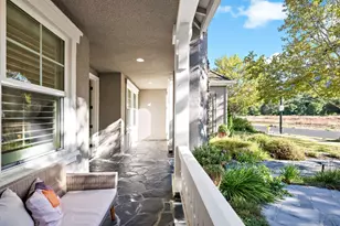 1131 Laguna Creek Ln, Pleasanton, CA 94566 - Photo 5