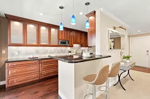 1081 Beach Park Blvd 213, Foster City, CA 94404 - Photo 7