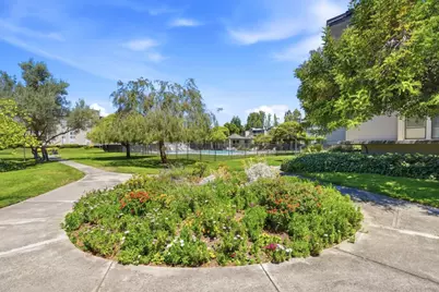 1081 Beach Park Blvd 213, Foster City, CA 94404 - Photo 31