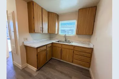 146 Rodeo Ave, Salinas, CA 93906 - Photo 7