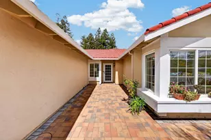 2855 Riedel Rd, San Jose, CA 95135 - Photo 3