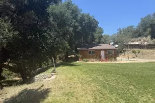 44258 Carmel Valley Rd, Greenfield, CA 93927 - Photo 11