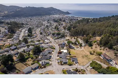 1096 Valencia Way, Pacifica, CA 94044 - Photo 41
