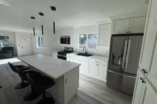 76 Sunset Ct, San Jose, CA 95116 - Photo 7