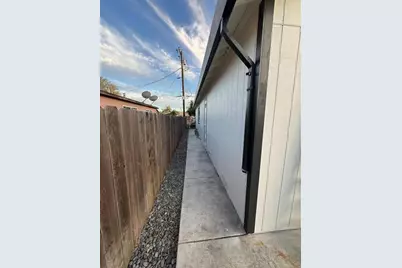 76 Sunset Ct, San Jose, CA 95116 - Photo 15