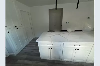 76 Sunset Ct, San Jose, CA 95116 - Photo 11