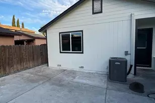 76 Sunset Ct, San Jose, CA 95116 - Photo 13