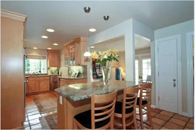 1990 Valparaiso Ave, Menlo Park, CA 94025 - Photo 7