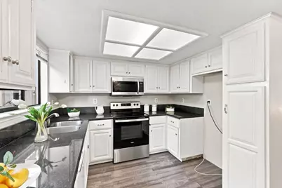 801 Nash Rd A9, Hollister, CA 95023 - Photo 9