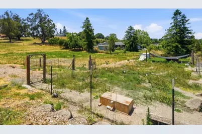 73 Aloha Ct, Petaluma, CA 94952 - Photo 75