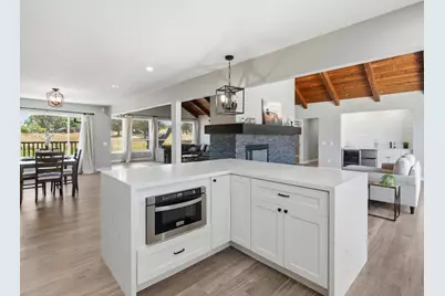 73 Aloha Ct, Petaluma, CA 94952 - Photo 23