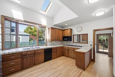 1152 Cherry Ave, San Jose, CA 95125 - Photo 23