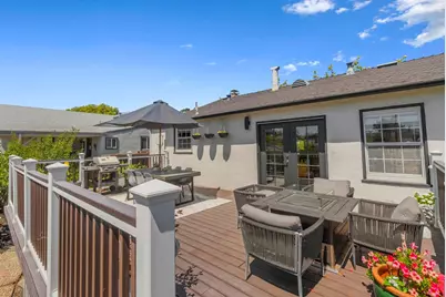16083 Berkshire Dr, Castro Valley, CA 94578 - Photo 27