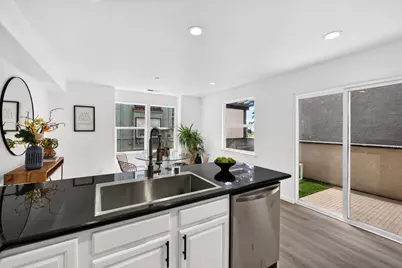 305 Hoffman St, Colma, CA 94014 - Photo 7