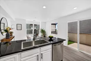 305 Hoffman St, Colma, CA 94014 - Photo 7