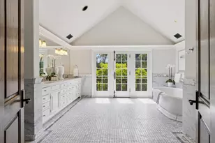 600 Eucalyptus Ave, Hillsborough, CA 94010 - Photo 21
