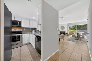 1063 Summershore Ct, San Jose, CA 95122 - Photo 3