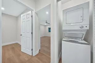 585 E St James St, San Jose, CA 95112 - Photo 27