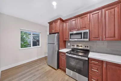 585 E Saint James St, San Jose, CA 95112 - Photo 35
