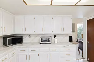 25 Rinconada Cir, Belmont, CA 94002 - Photo 31