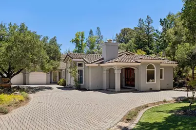 13385 Surrey Ln, Saratoga, CA 95070 - Photo 3