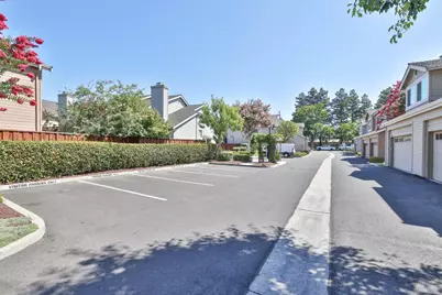 1487 Carrington Cir, San Jose, CA 95125 - Photo 27