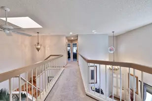 1487 Carrington Cir, San Jose, CA 95125 - Photo 19