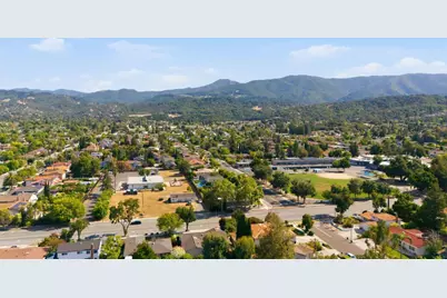 6088 Knoll Park Ct, San Jose, CA 95120 - Photo 49