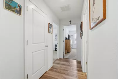 290 Heartland Dr, Hollister, CA 95023 - Photo 13