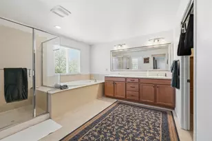 290 Heartland Dr, Hollister, CA 95023 - Photo 17