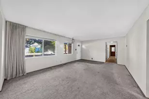 2100 Camino De Los Robles, Menlo Park, CA 94025 - Photo 11