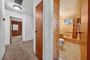 2100 Camino De Los Robles, Menlo Park, CA 94025 - Photo 23