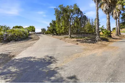 11437 Clayton Rd, San Jose, CA 95127 - Photo 23
