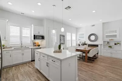 2081 Cowles Commons, San Jose, CA 95125 - Photo 11