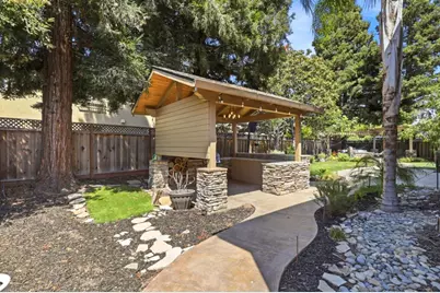 1301 Peregrine Dr, Gilroy, CA 95020 - Photo 31