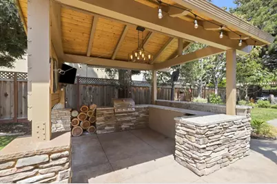 1301 Peregrine Dr, Gilroy, CA 95020 - Photo 33