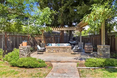 1301 Peregrine Dr, Gilroy, CA 95020 - Photo 35