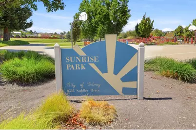 1301 Peregrine Dr, Gilroy, CA 95020 - Photo 45