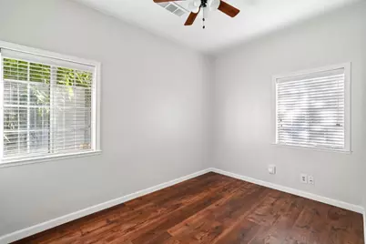 231 22nd St, Sacramento, CA 95816 - Photo 19