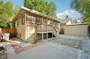 231 22nd St, Sacramento, CA 95816 - Photo 21